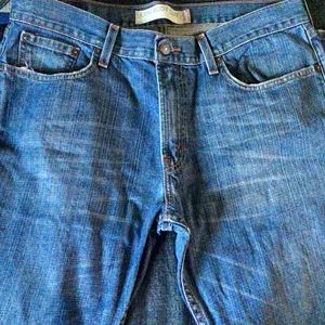 Levi jeans